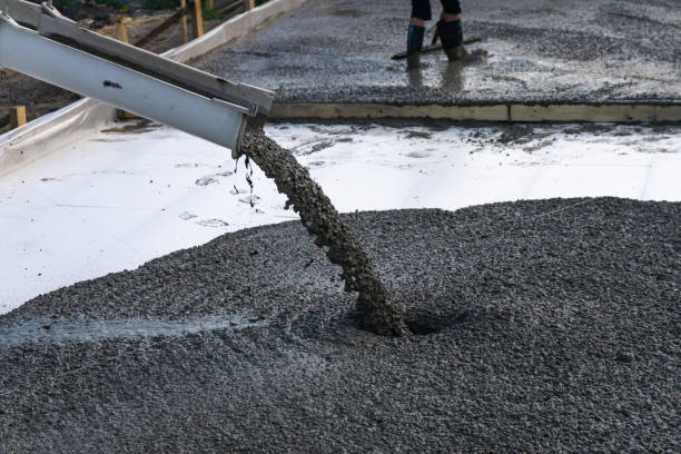 Best Concrete Sidewalk Installation in Waukomis, OK
